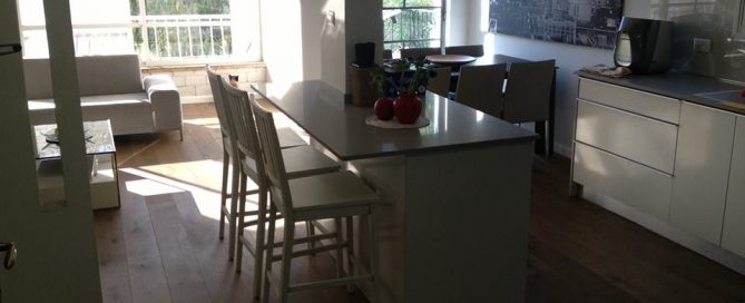 פרקט עץ אלון תלת שכבתי