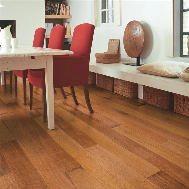 פרקט יוקרתי